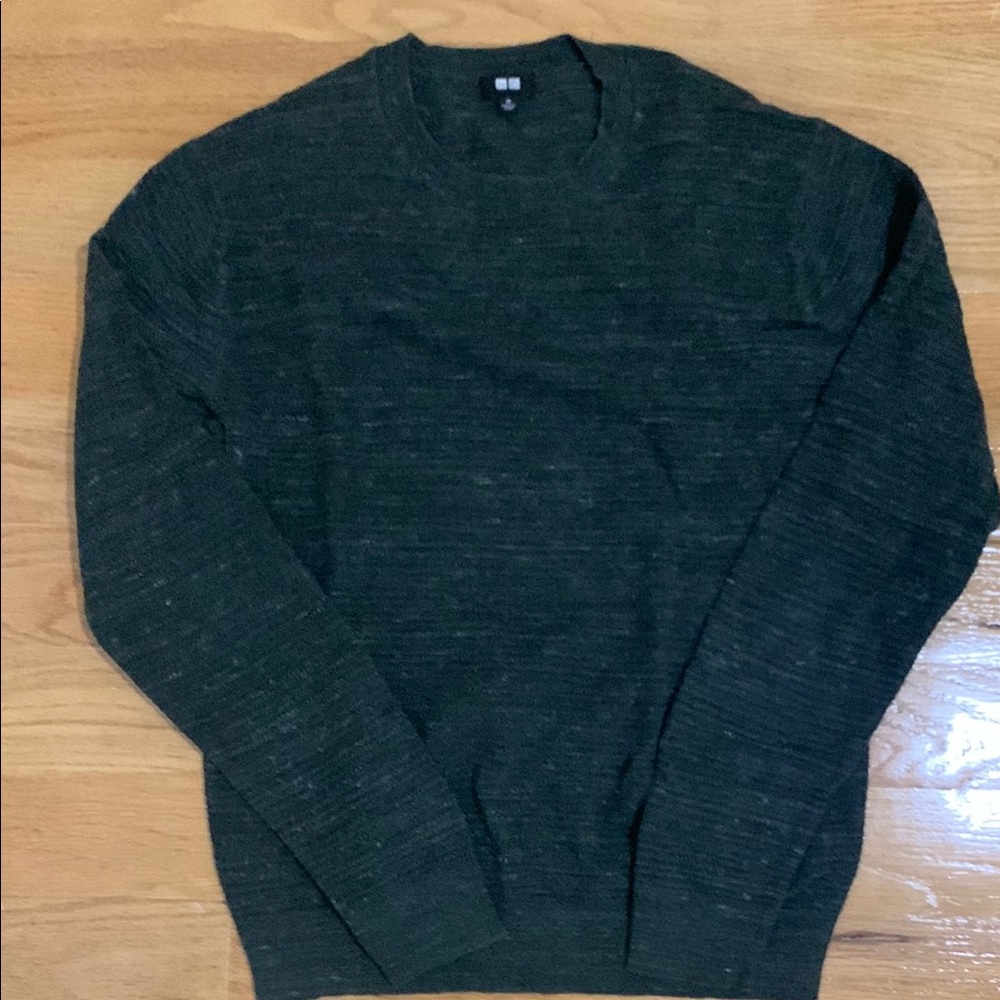 Uniqlo Men’s Sweater